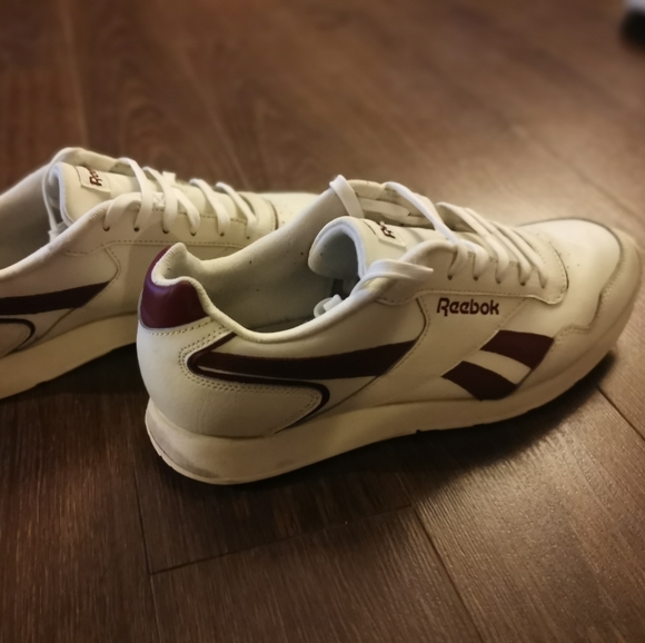 Reebok trainers size 9 1/2 - Picture 2 of 4